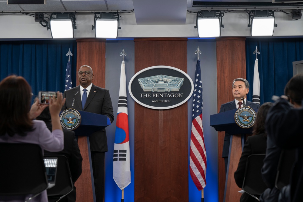 SECDEF and South Korean Minister of Defense Conduct Press Conference