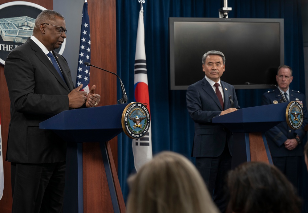 SECDEF and South Korean Minister of Defense Conduct Press Conference