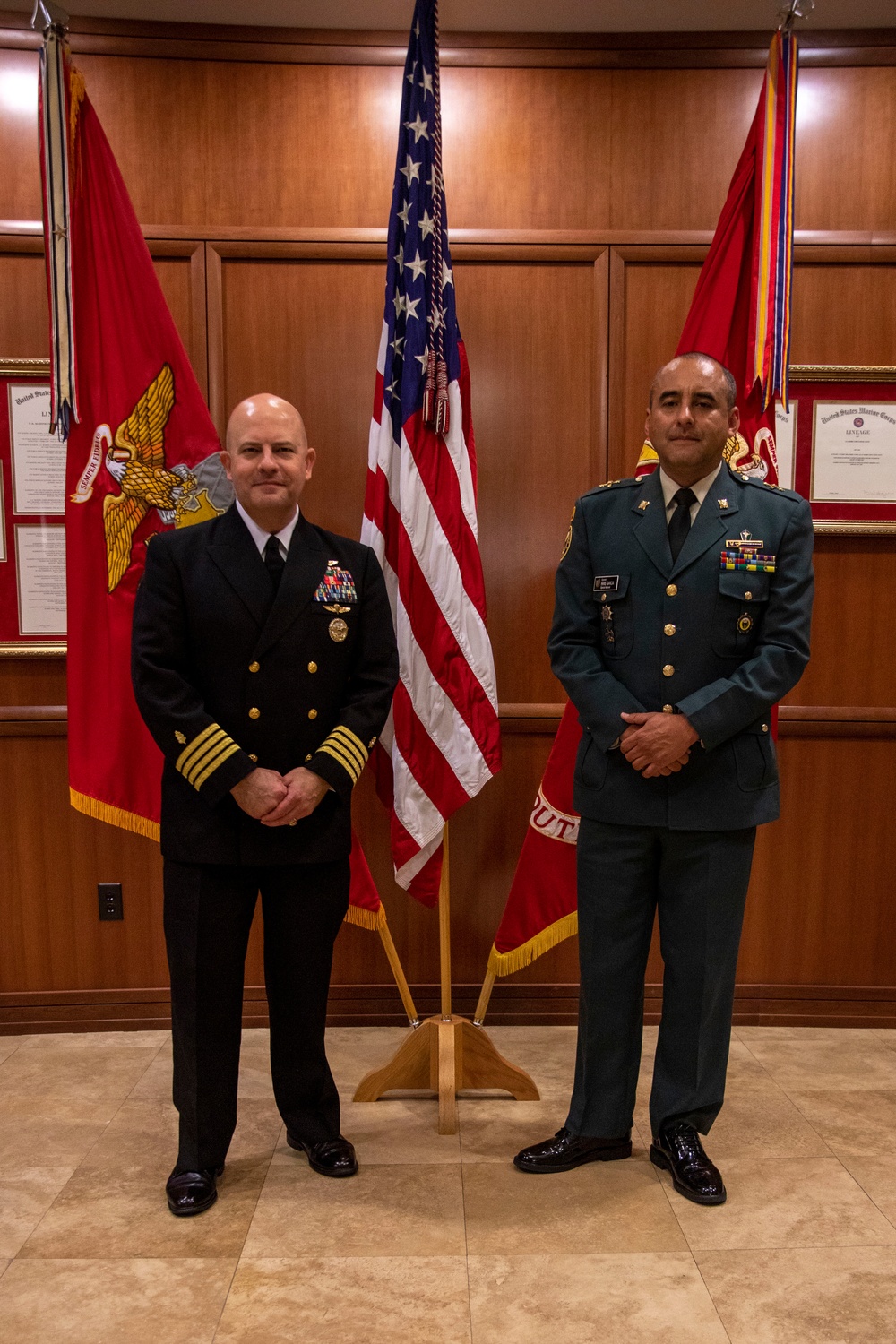 Col. Hans Garcia Visits Marine Forces Reserve