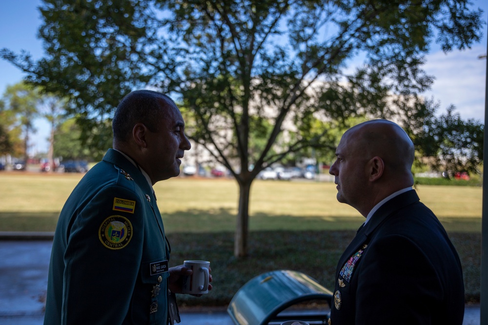 Col. Hans Garcia Visits Marine Forces Reserve