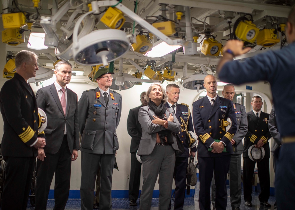 Dvids Images Swedish And Finnish Ambassadors Visit Uss Bataan [image 12 Of 12]