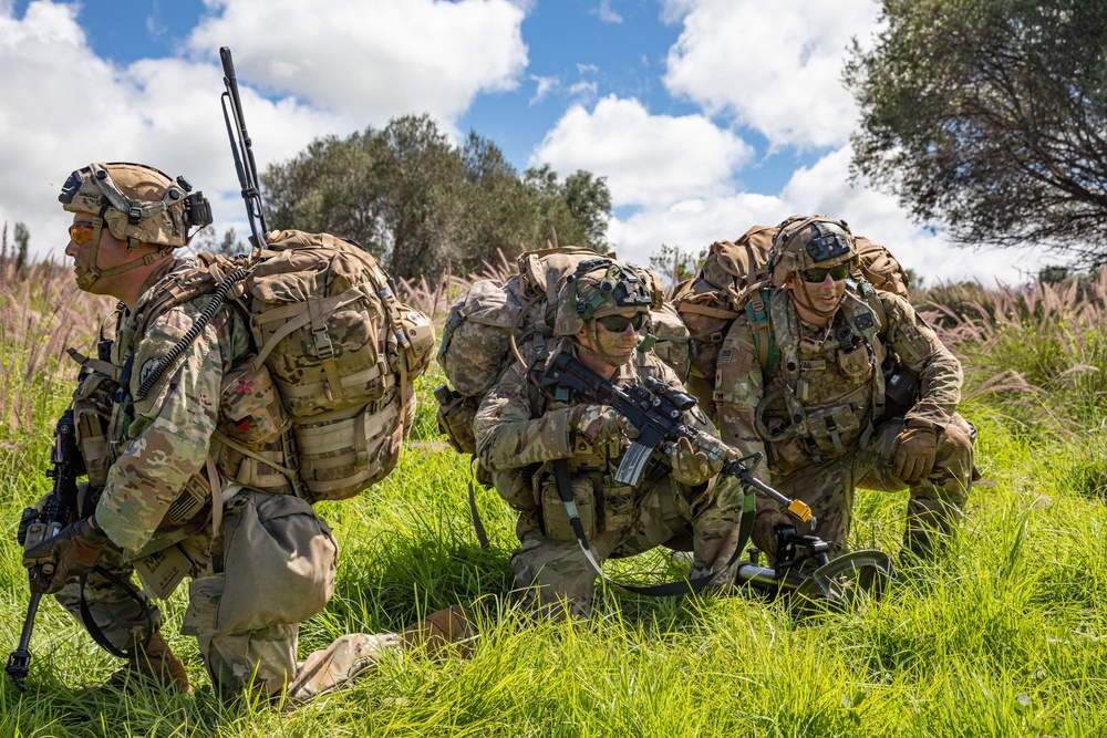 DVIDS - Images - JPMRC 23-01 2IBCT Tactical Movement [Image 6 of 7]