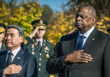 SECDEF/ ROK MoD Visit to Korean War Memorial and Joint Base Andrews