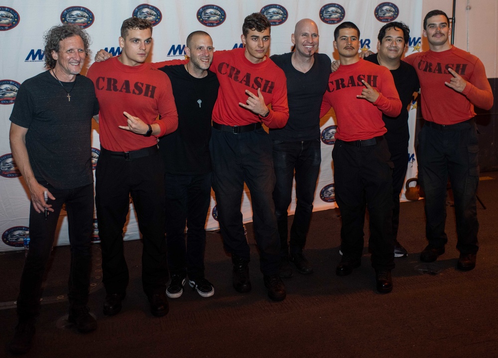 USS Ronald Reagan (CVN 76) Sailors meet Vertical Horizon