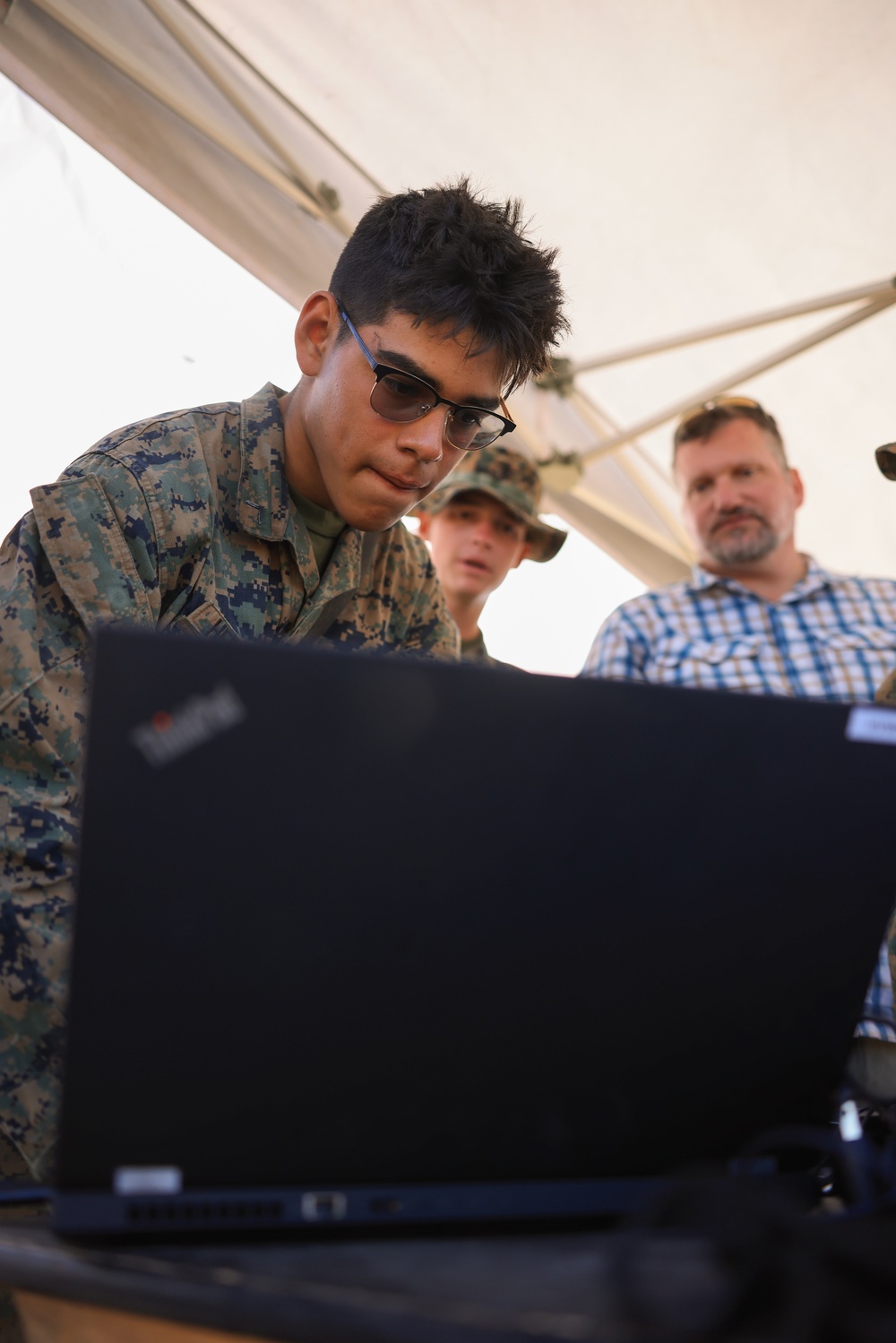 Technical Concept Experiment: Marines demonstrate route clearance with new tech