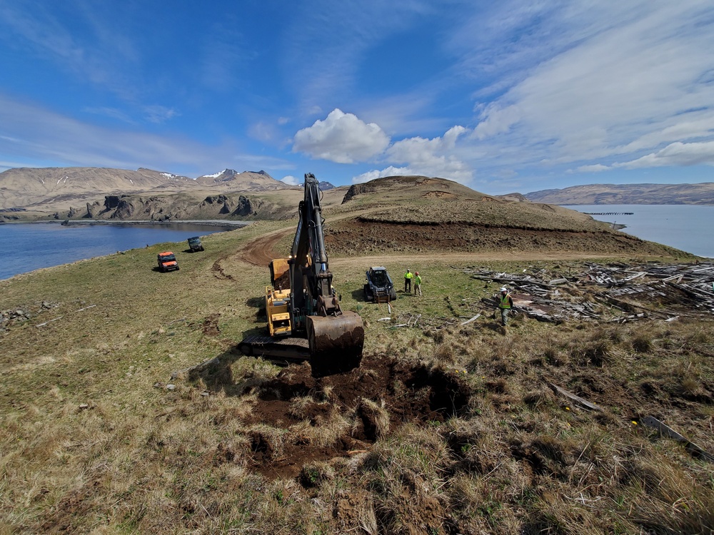 Army Engineers clean up remote formerly used defense site in Alaska