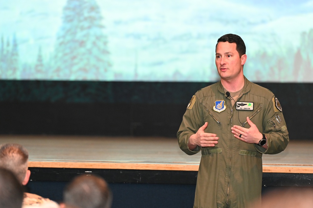 3rd Wing commander hosts all call; outlines mission