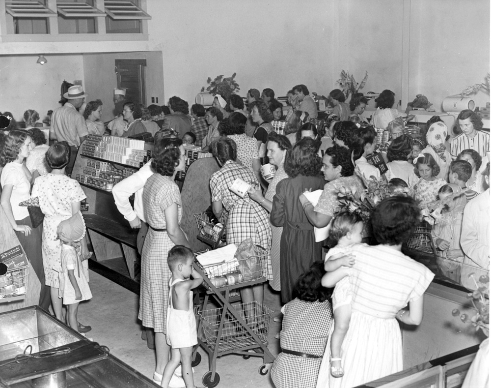 HAPPY ANNIVERSARY ON NOV. 10! ‘Commissaries honor Marines Corps’ 247th birthday by delivering savings benefit