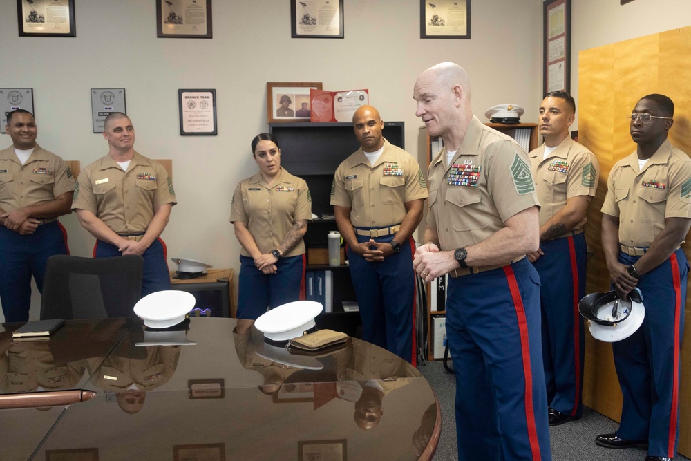 Sergeant Major of the Marine Corps visits Recruiting Station Jacksonville