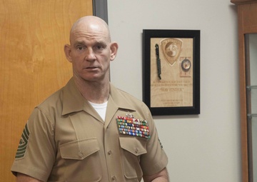 Sergeant Major of the Marine Corps visits Recruiting Station Jacksonville