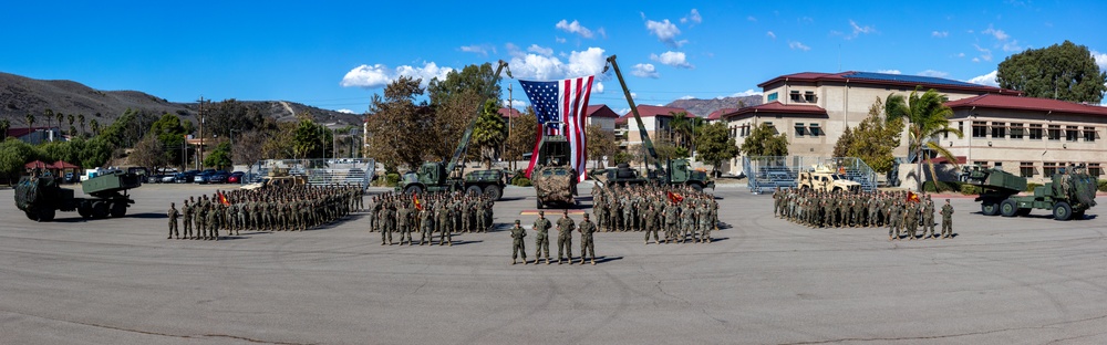 5th Bn., 11th Marines pose for annual group photo