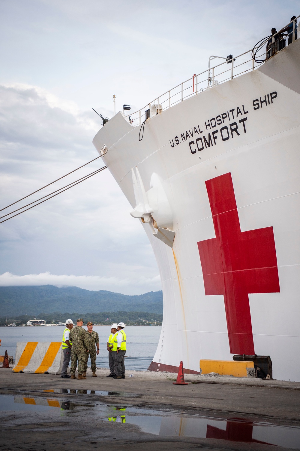 USNS Comfort Arrives in Honduras for CP22