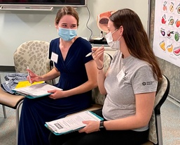 Centering program builds bonds, brings expectant moms together