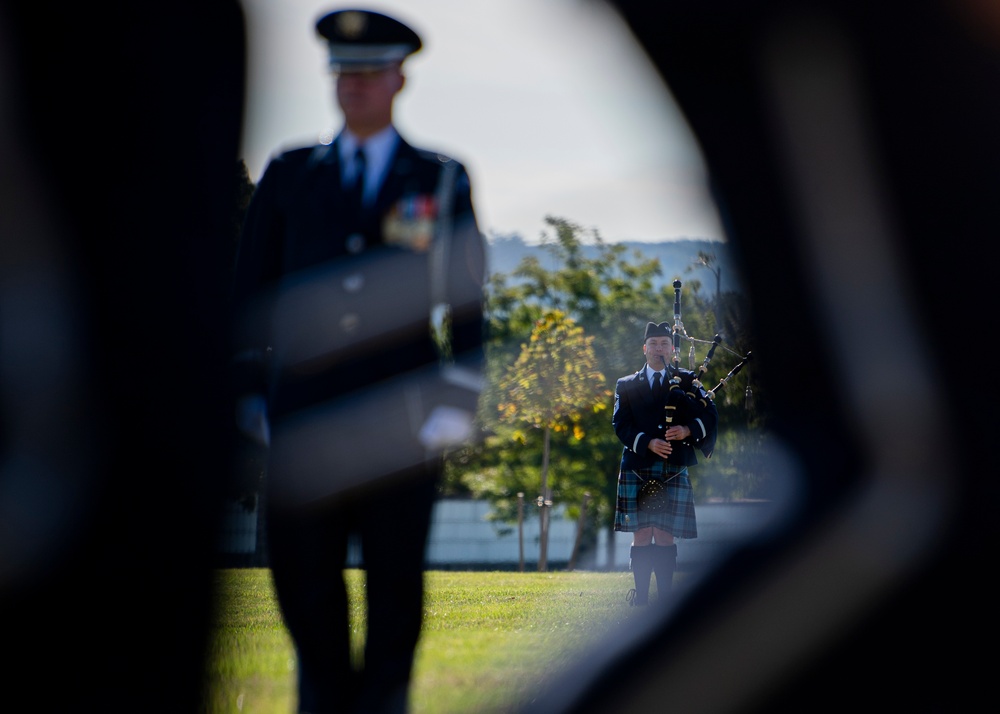 DVIDS - Images - Thunderbirds honor Pattillo family in Arlington ...