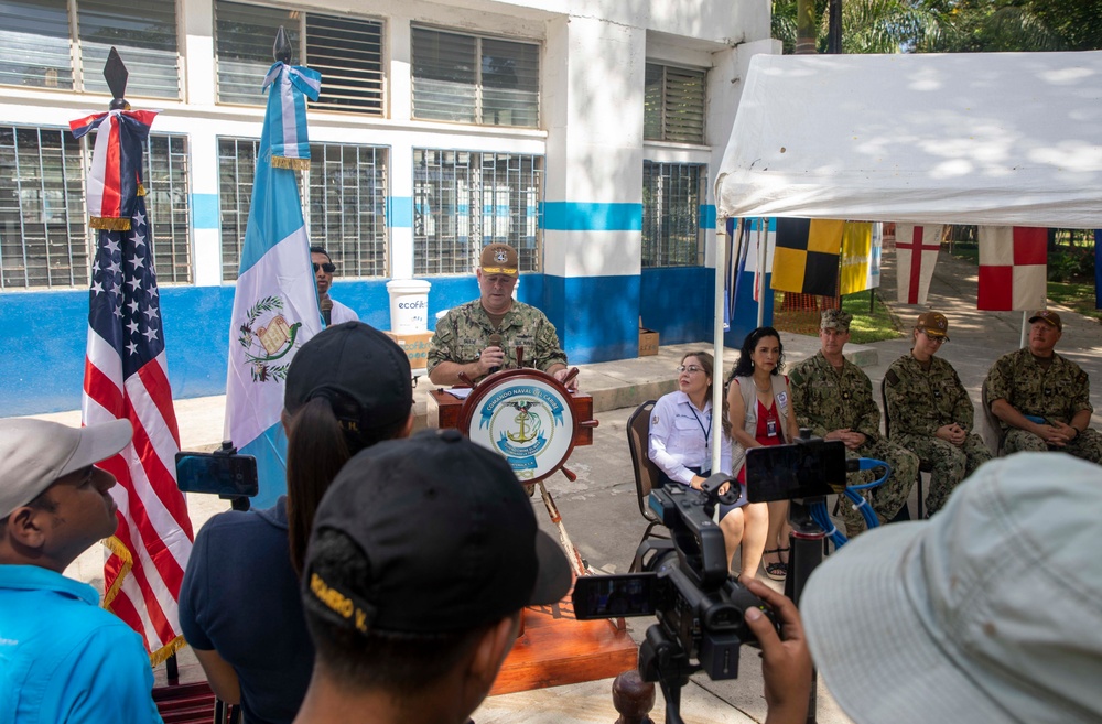 COMFORT HOLDS CLOSING CEREMONY IN GUATEMALA