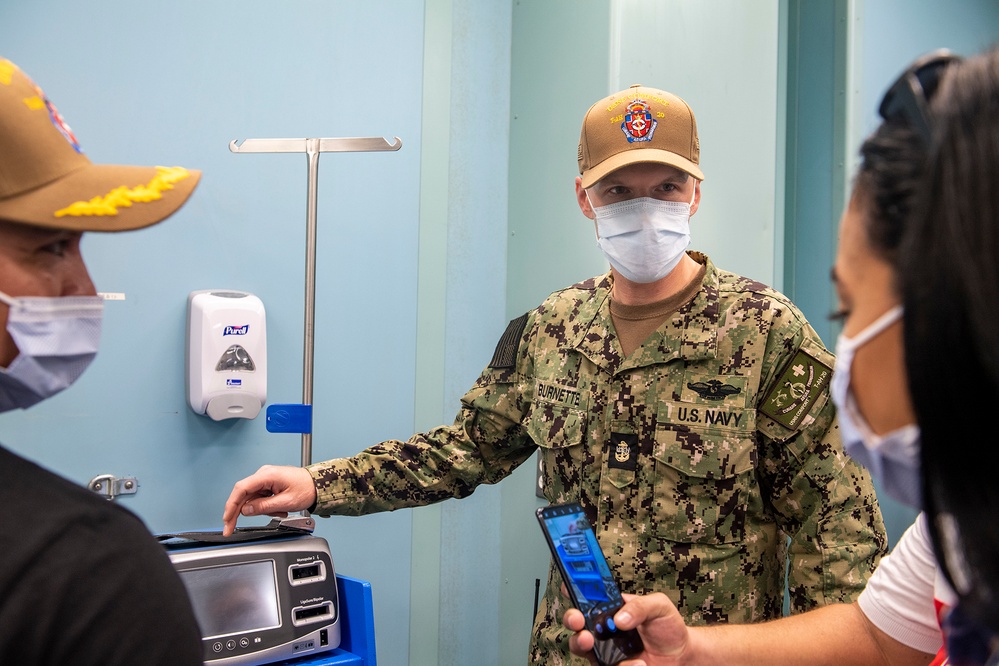 BioMed Tour around USNS Comfort