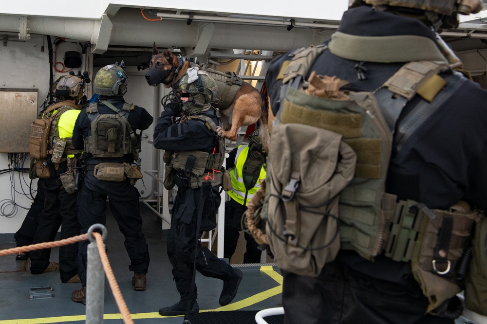 USCGC Hamilton conducts joint tactical training with the Finnish Border Guard in the Baltic Sea
