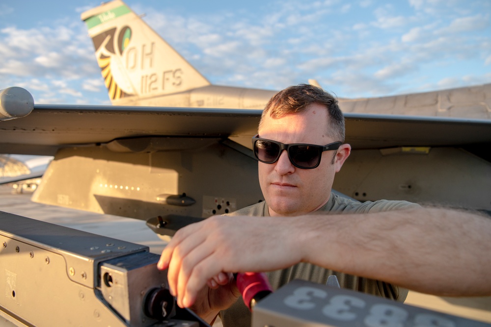 180FW Trains with the &quot;Sun Downers&quot; in the Sunshine State