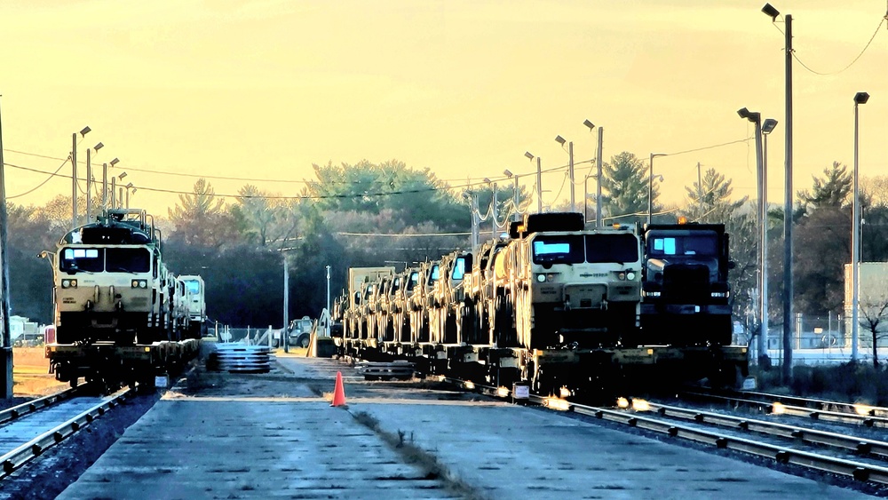 411th Engineer Company equipment deployment by rail movements at Fort McCoy