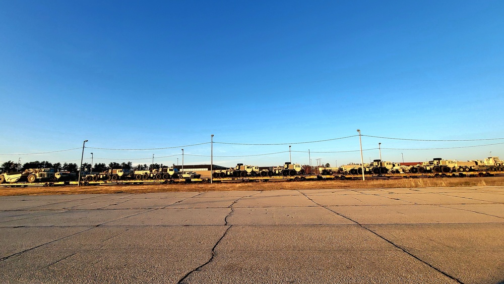 411th Engineer Company equipment deployment by rail movements at Fort McCoy