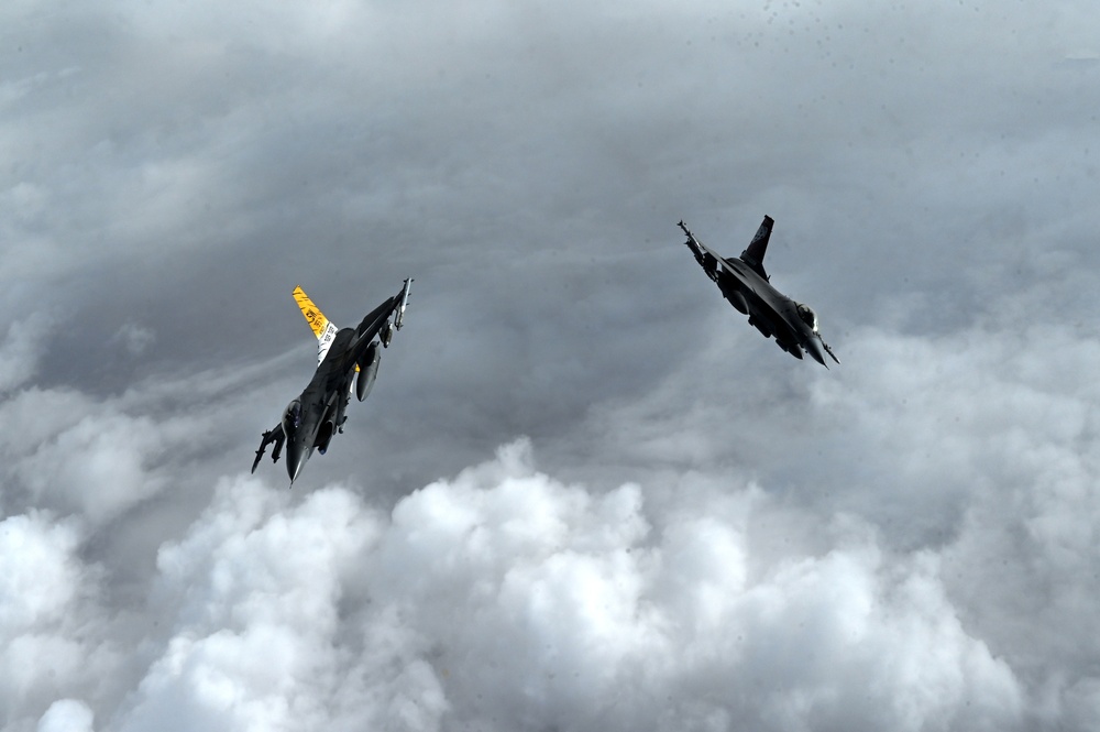 F16s conduct combat air patrol mission in support of OIR