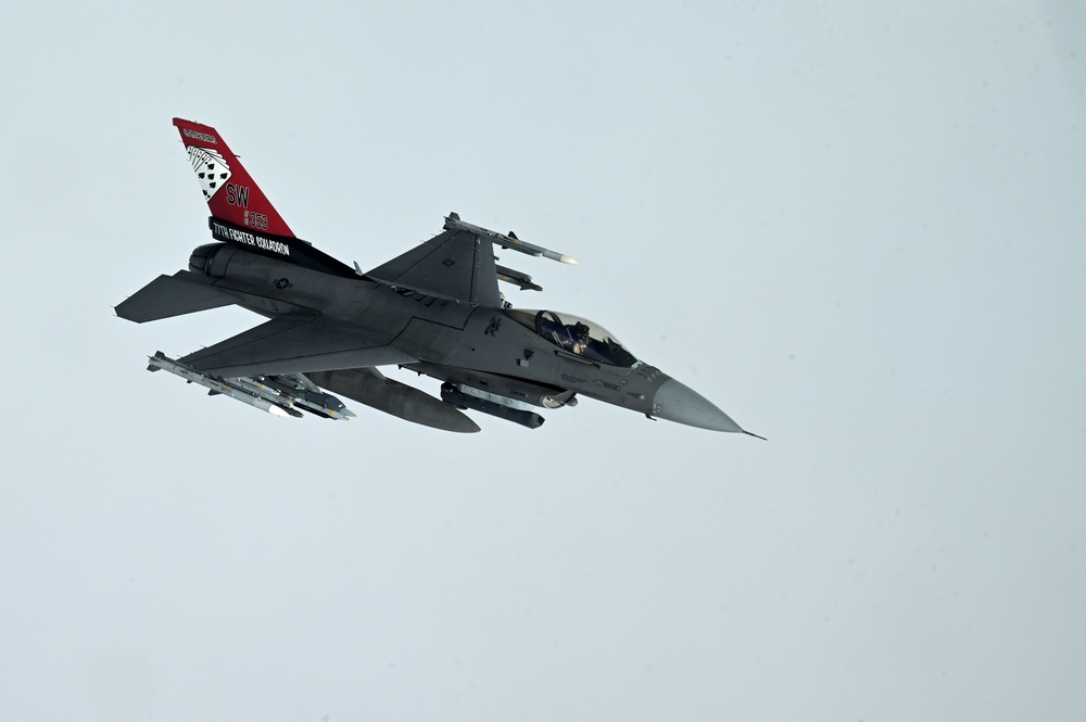 F16s conduct combat air patrol mission in support of OIR