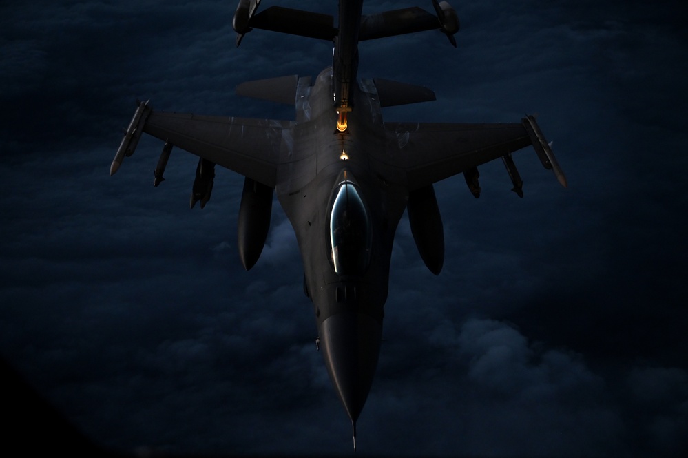 F16s conduct combat air patrol mission in support of OIR