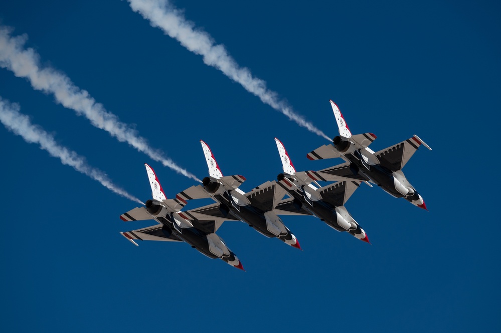 Aviation Nation 2022 day 1