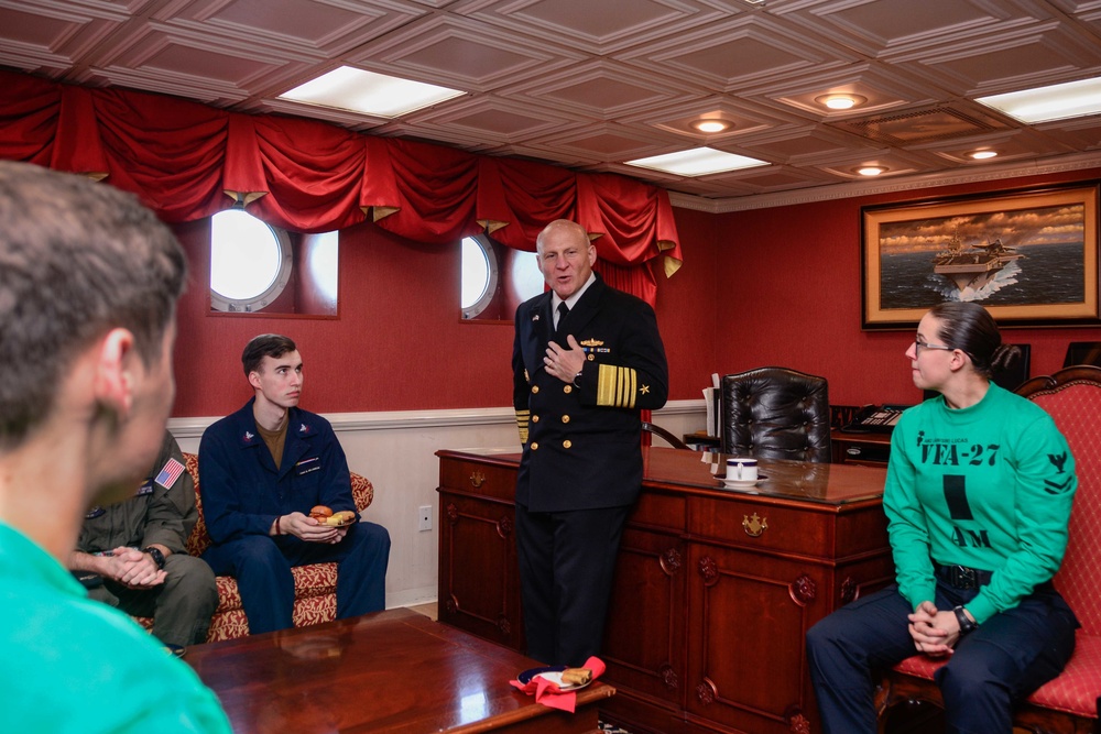 USS Ronald Reagan (CVN 76) hosts Japan Prime Minister