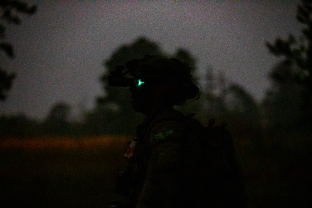 Paratroopers Engage Enemy During JRTC