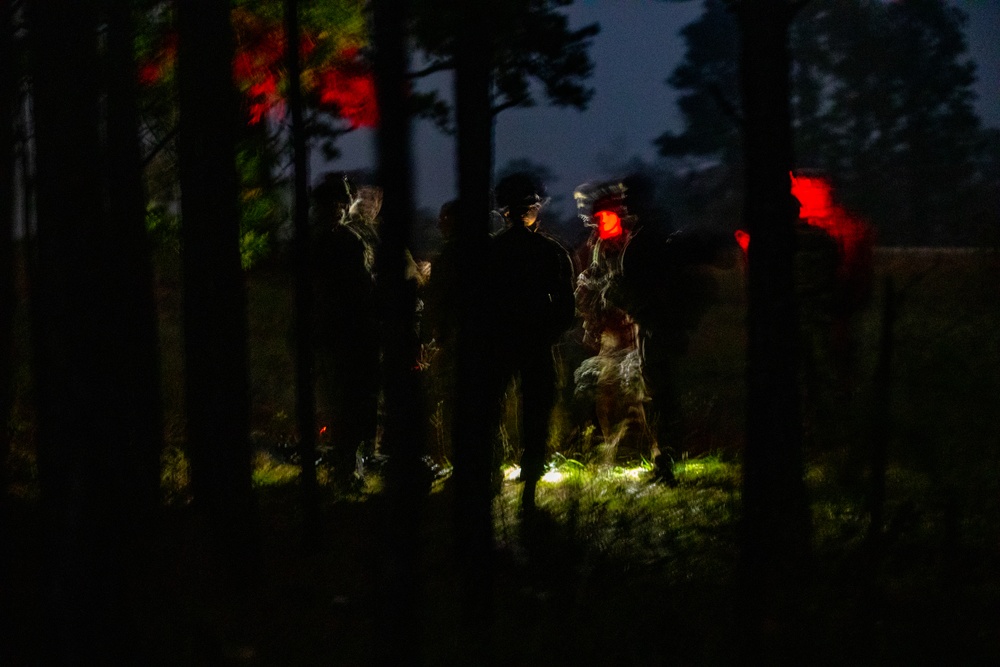 Paratroopers Engage Enemy During JRTC