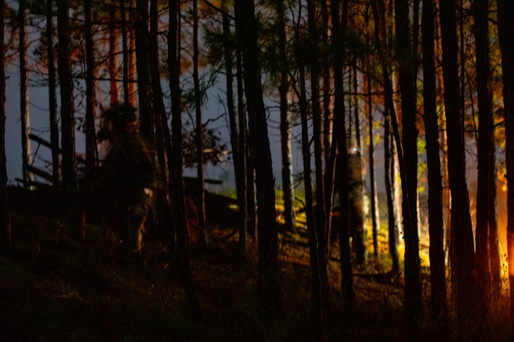 Paratroopers Engage Enemy During JRTC