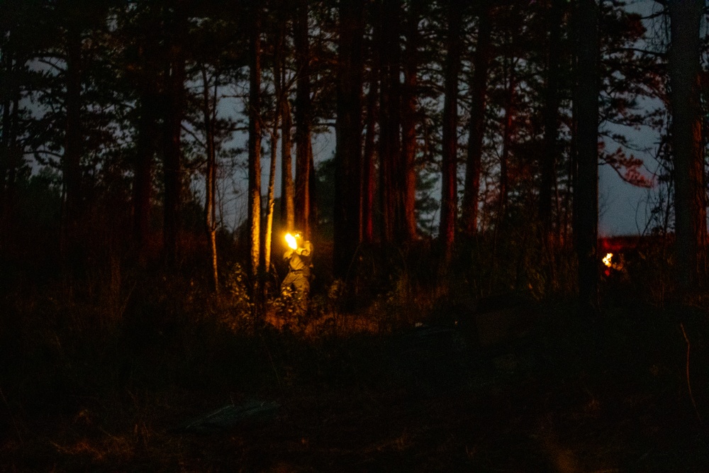 Paratroopers Engage Enemy During JRTC