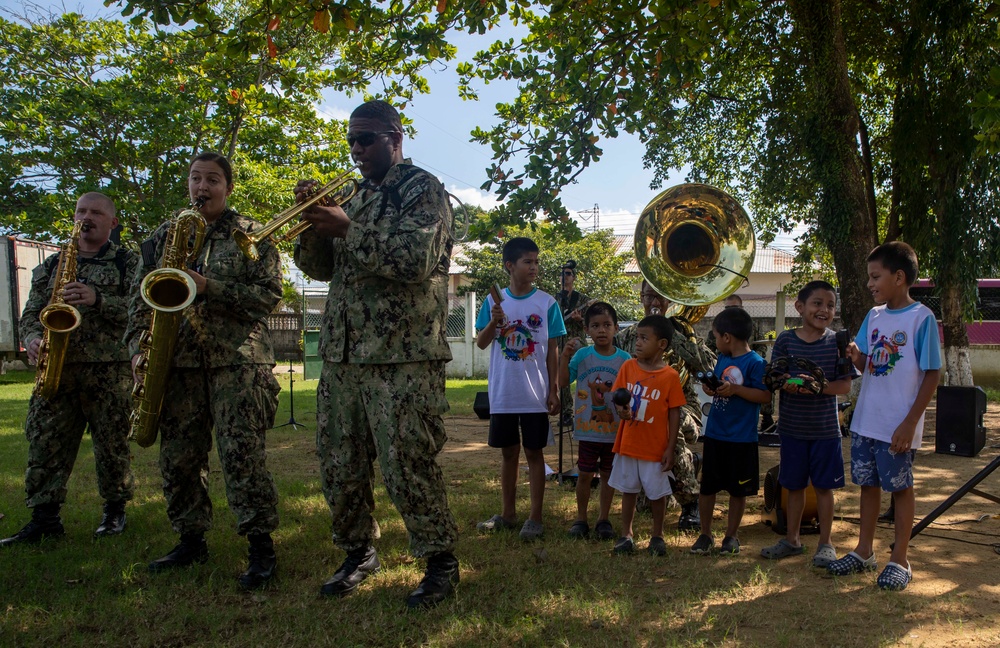 COMFORT VISTS ORPHANAGE IN PUERTO CORTES