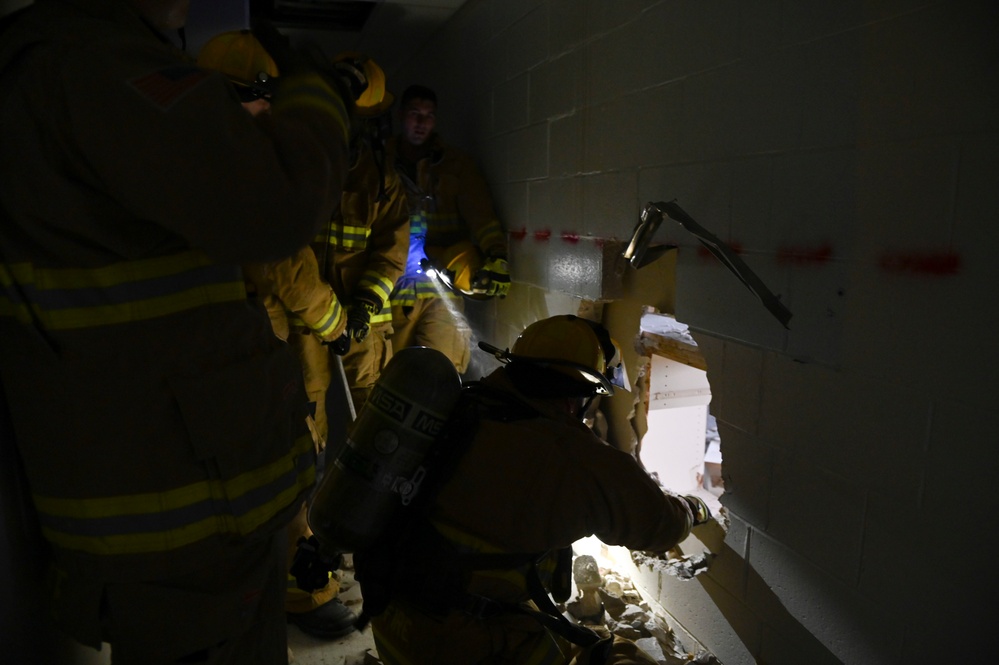 115th fire protection specialists train to breach walls and doors