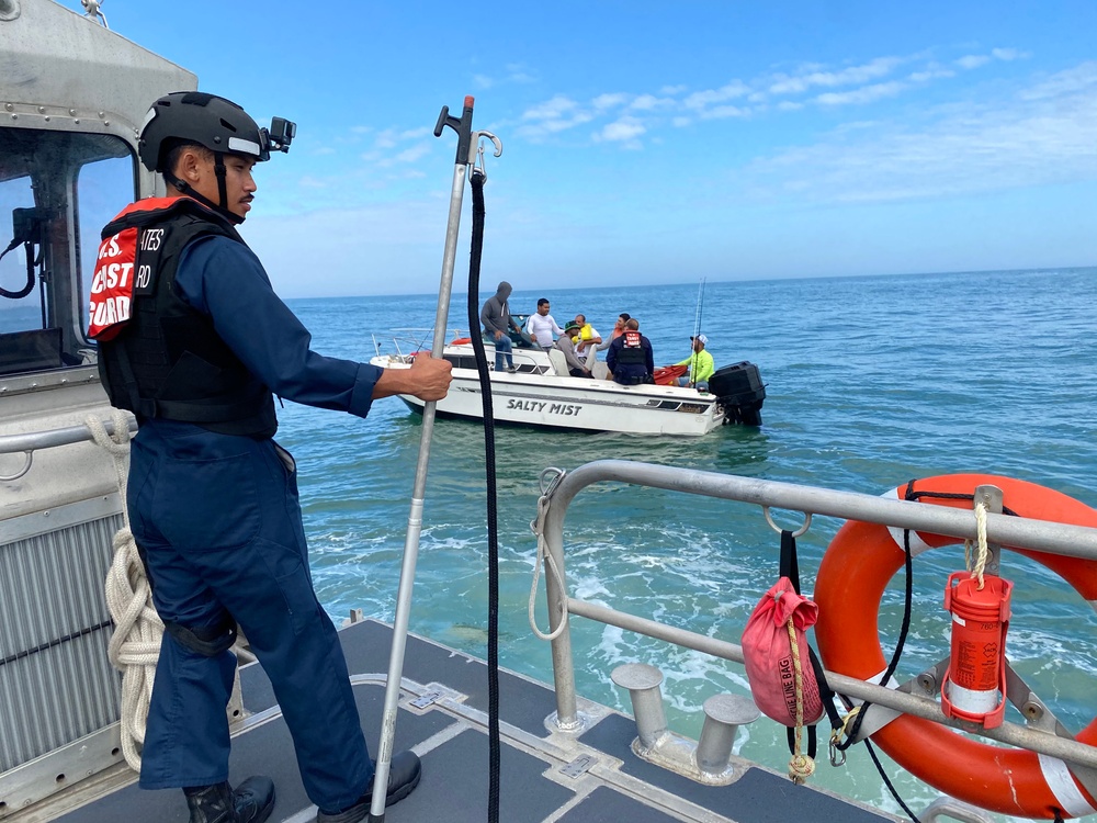 Coast Guard assists 6 aboard disabled vessel 10 miles off Galveston, Texas