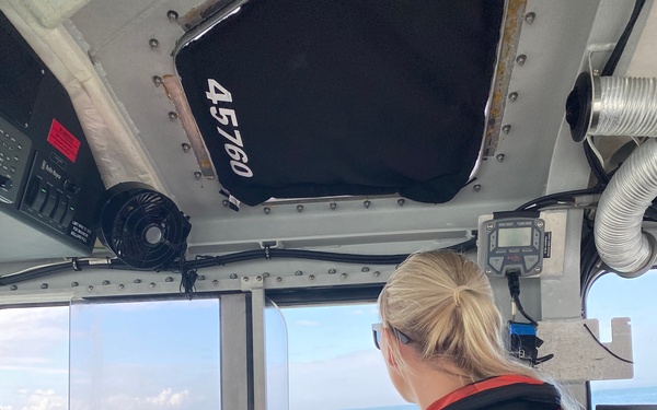 Coast Guard assists 6 aboard disabled vessel 10 miles off Galveston, Texas