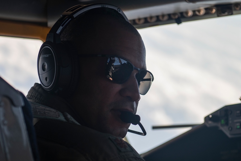 909th ARS supports Growlers in the air