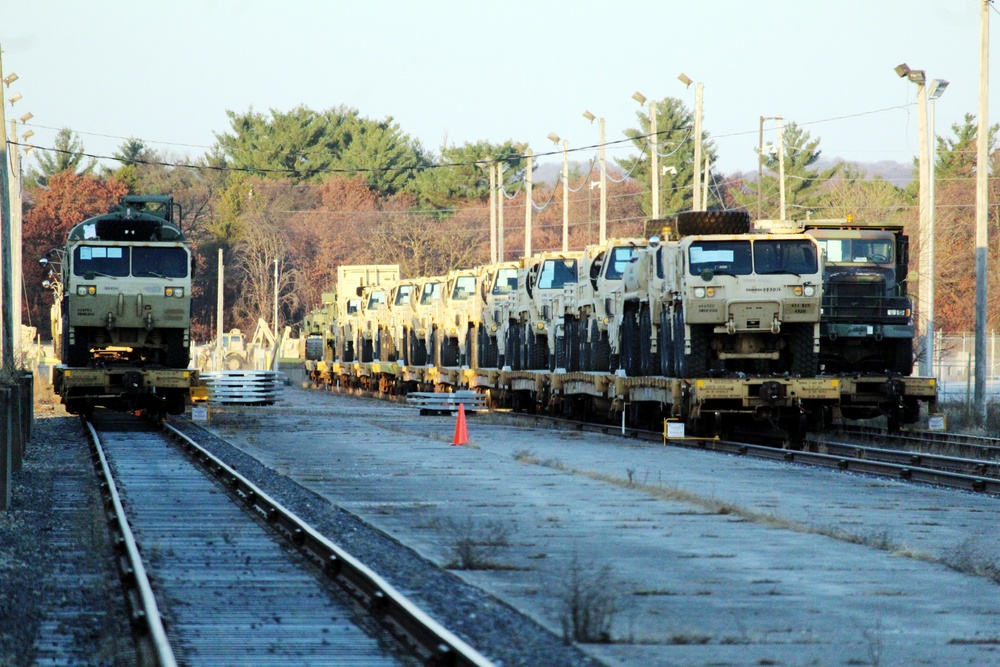 Fort McCoy supports rail movement for Army Reserve’s 411th Engineer Company