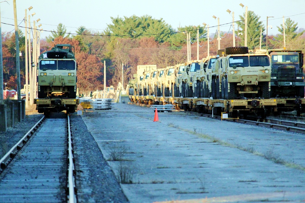 Fort McCoy supports rail movement for Army Reserve’s 411th Engineer Company