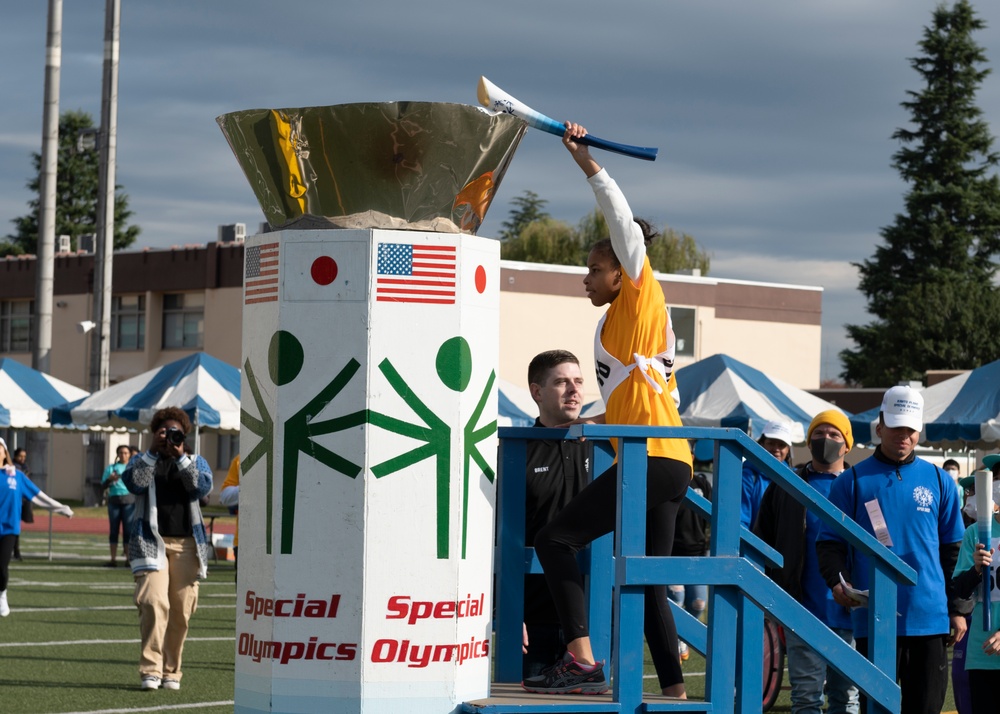 Yokota Air Base strengthens friendship with Japanese community during Kanto Plains Special Olympics