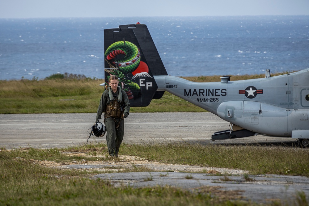 Marine Expeditionary Force hosts Media Workshop for local reporters