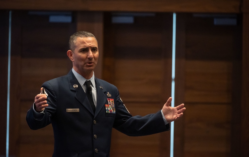 AMC Command Chief provides closing address at A/TA Symposium