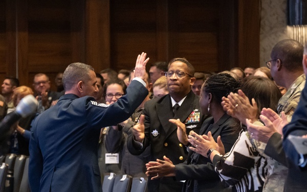 AMC Command Chief provides closing address at A/TA Symposium