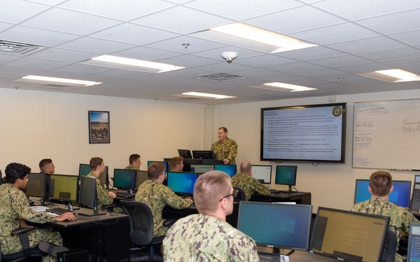 Cryptologic Technician Maintenance Students Learn Device Configuration and Security