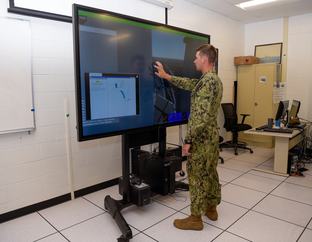 ryptologic Technician Technical Student Learns Maintenance on MRTS 3D®