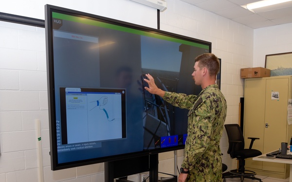 ryptologic Technician Technical Student Learns Maintenance on MRTS 3D®