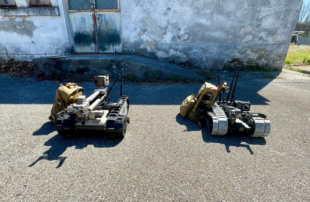 MSGs, FBI observe EOD training in Montenegro