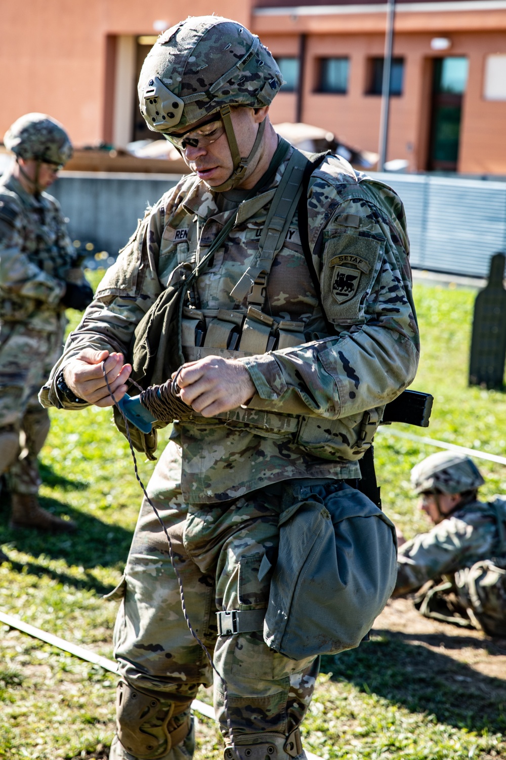 Expert Soldier Badge Claymore Preparation