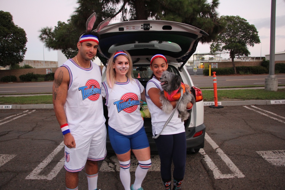 Trunk-or-Treat Event